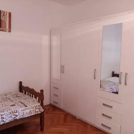 Ljupka Apartman Orebic