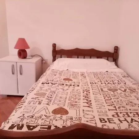Ljupka Apartment *
